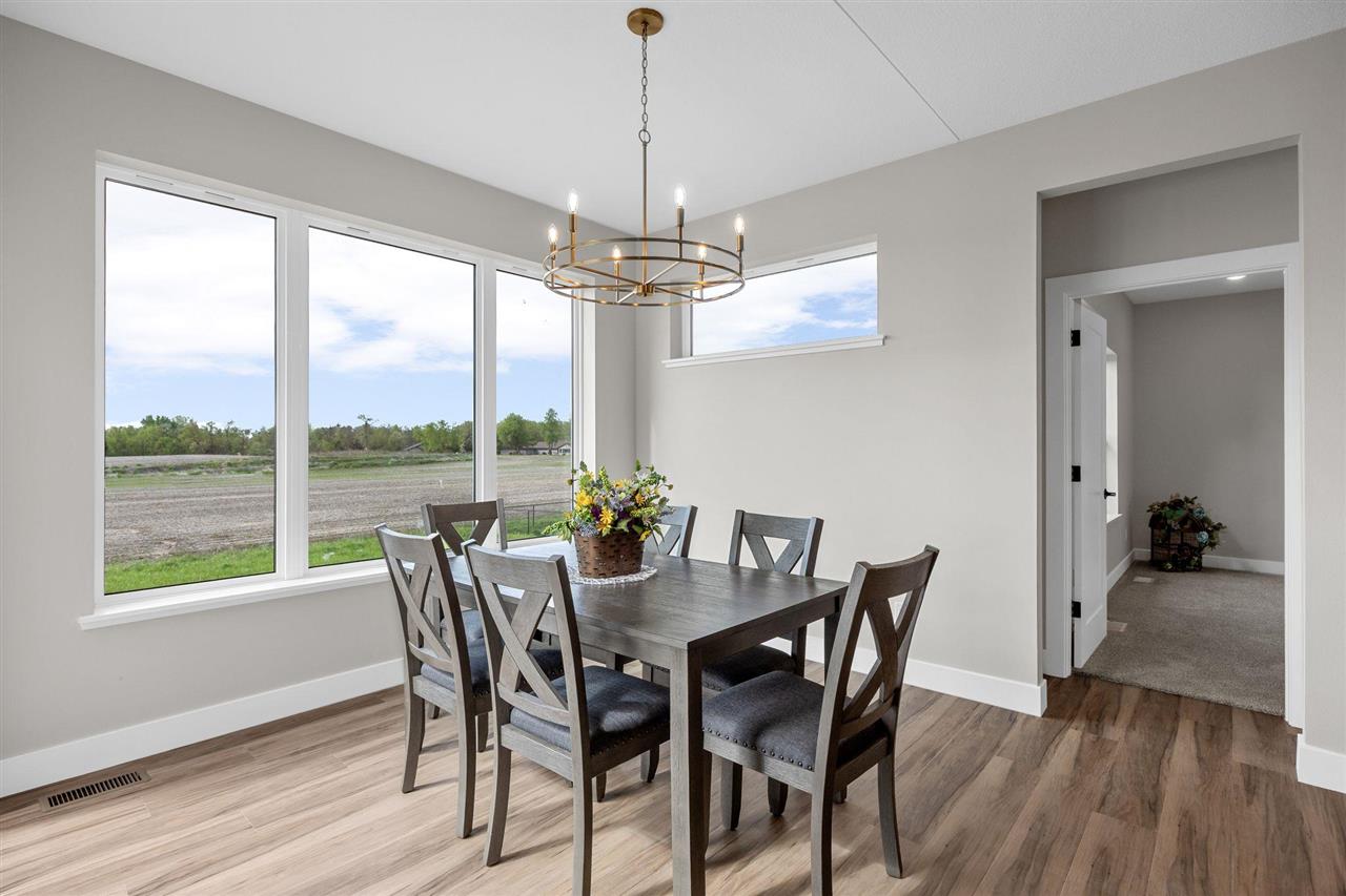 3009 Prairielight Court Hiawatha IA 52233