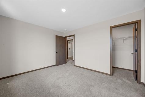 3009 Prairielight Court Hiawatha IA 52233