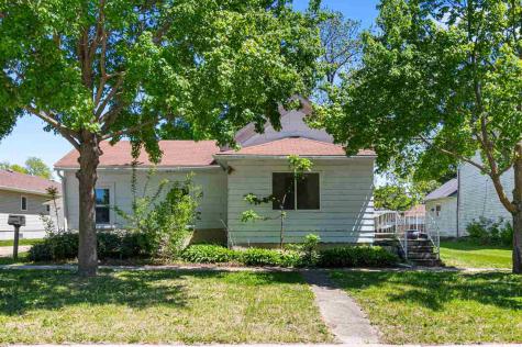 106 Mulberry Street Tipton IA 52772