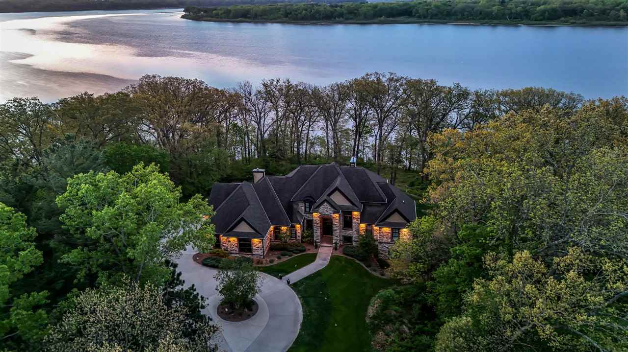 3220 Ever Tree Lane NE Solon IA 52333