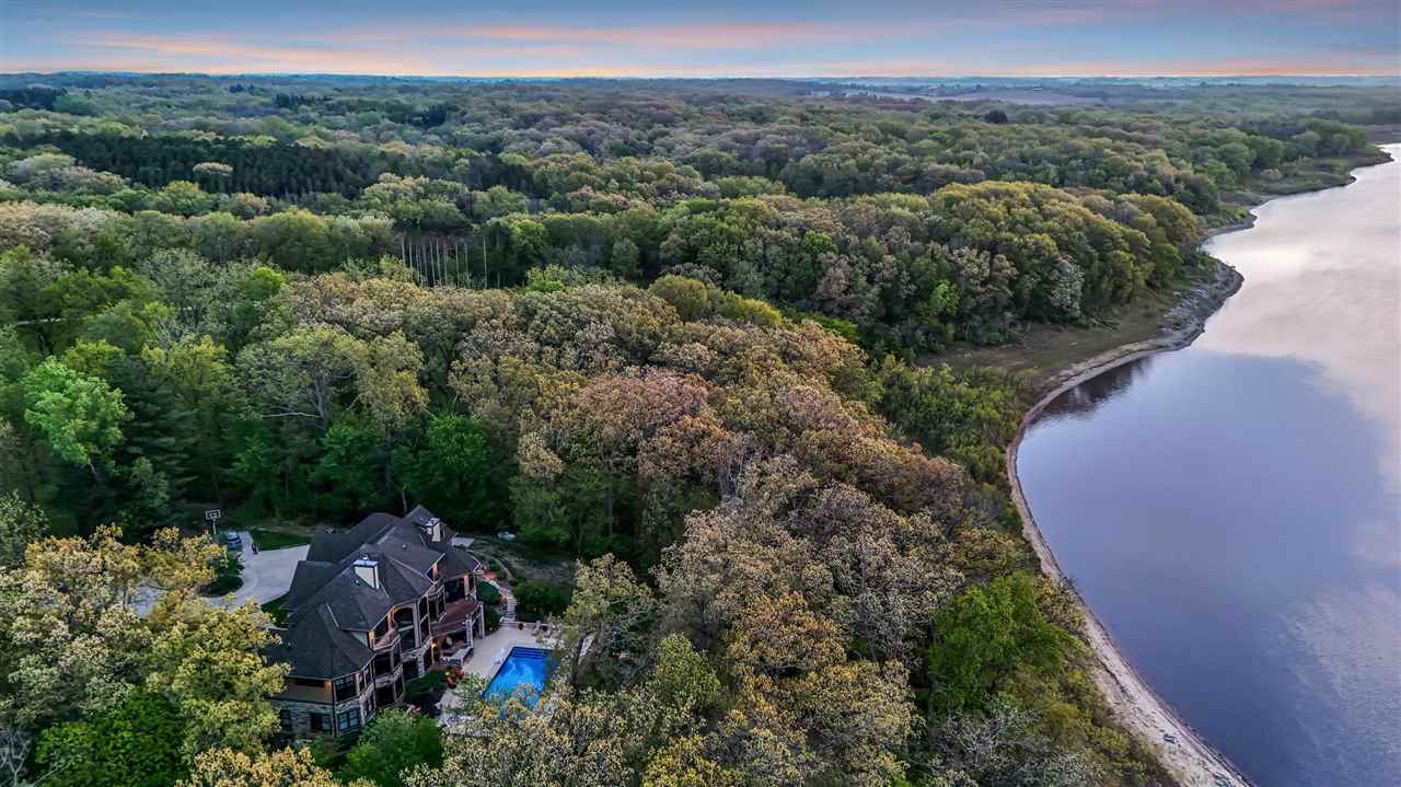 3220 Ever Tree Lane NE Solon IA 52333