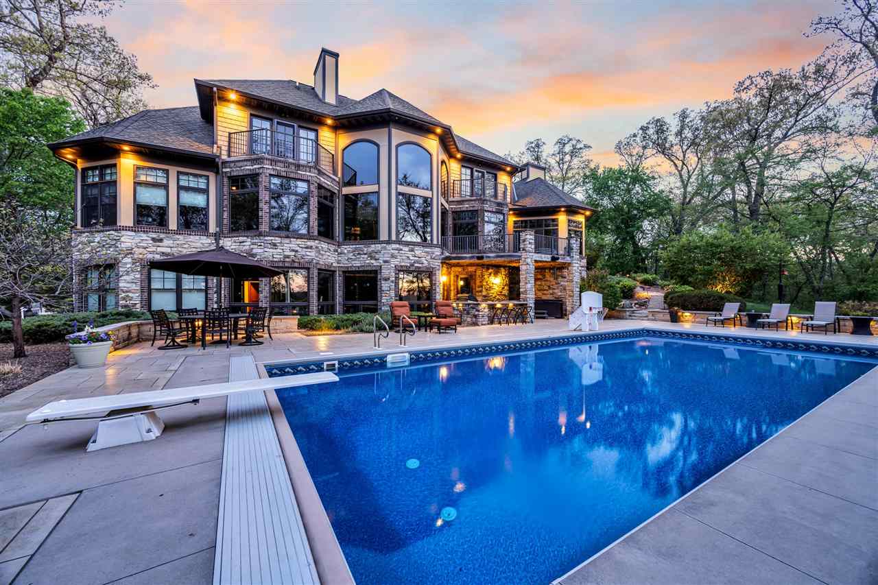 3220 Ever Tree Lane NE Solon IA 52333