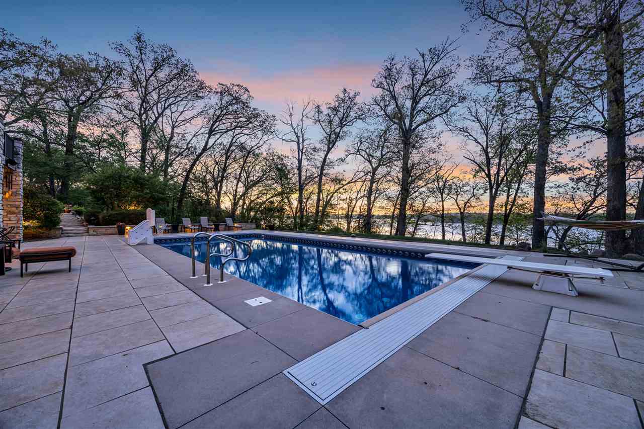 3220 Ever Tree Lane NE Solon IA 52333