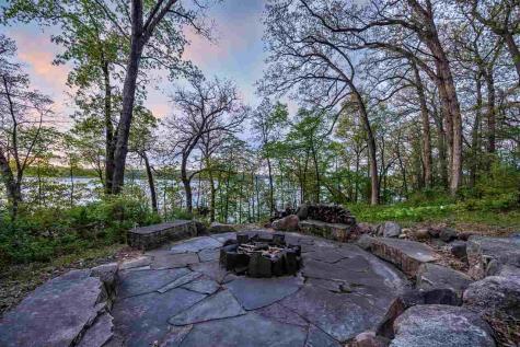 3220 Ever Tree Lane NE Solon IA 52333