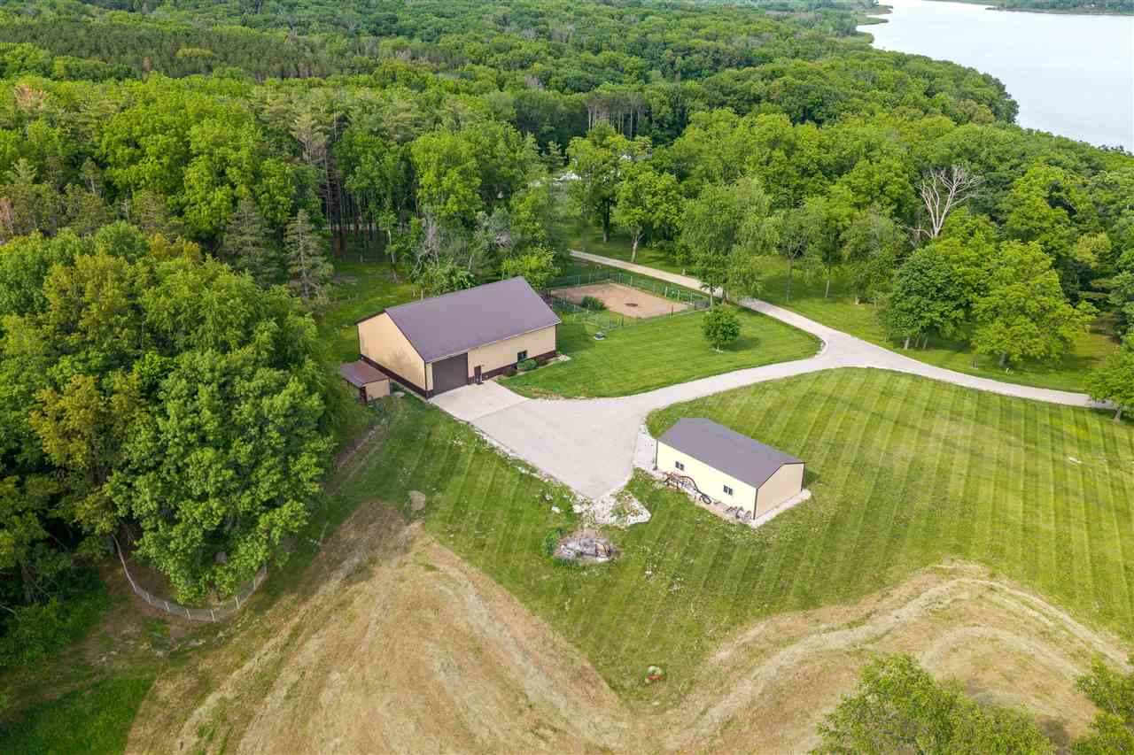3220 Ever Tree Lane NE Solon IA 52333