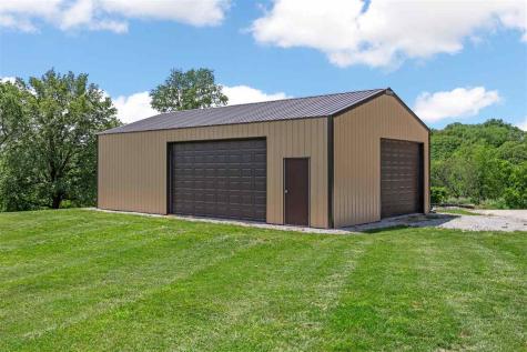 3220 Ever Tree Lane NE Solon IA 52333