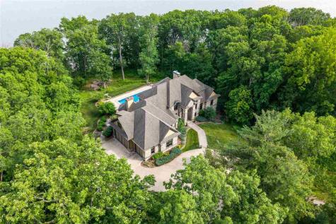 3220 Ever Tree Lane NE Solon IA 52333