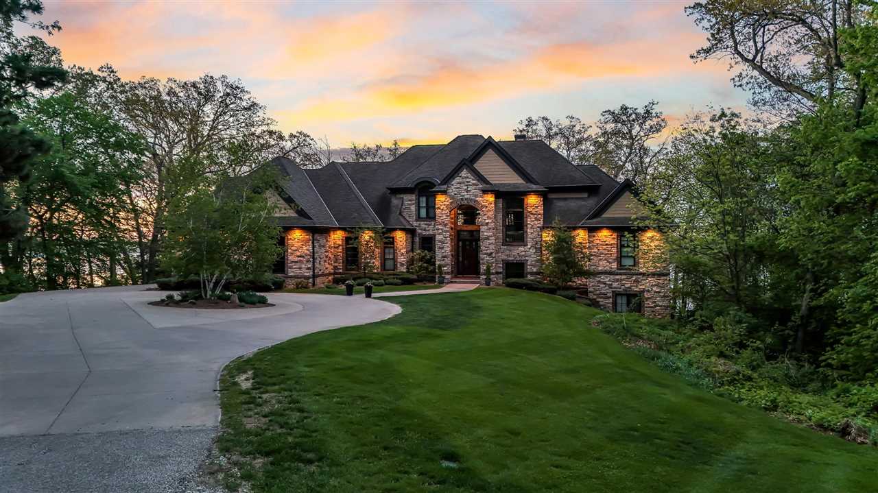 3220 Ever Tree Lane NE Solon IA 52333