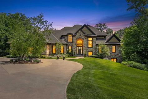 3220 Ever Tree Lane NE Solon IA 52333