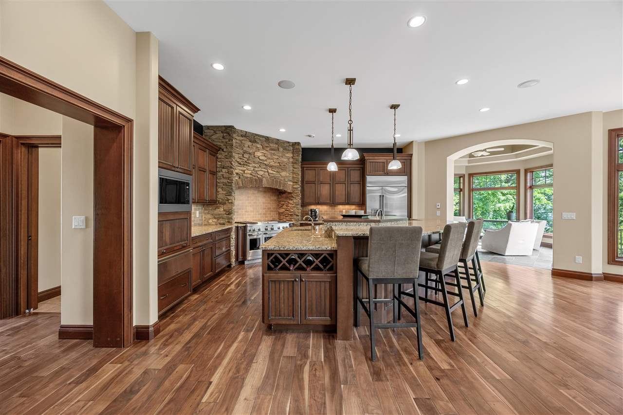 3220 Ever Tree Lane NE Solon IA 52333