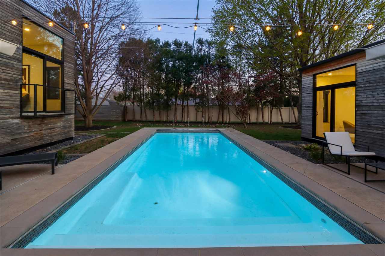 323 Koser Avenue Iowa City IA 52246