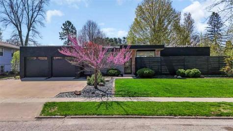 323 Koser Avenue Iowa City IA 52246