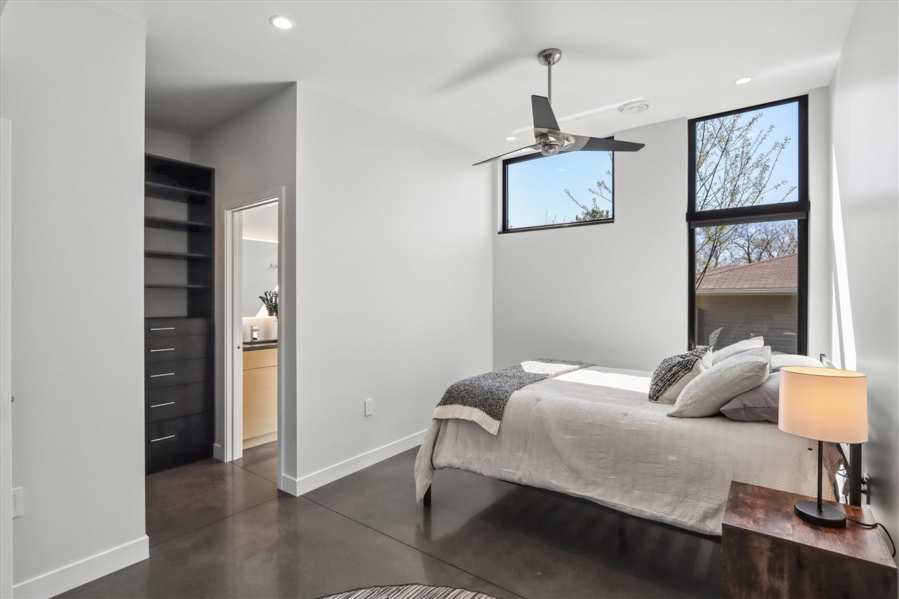323 Koser Avenue Iowa City IA 52246