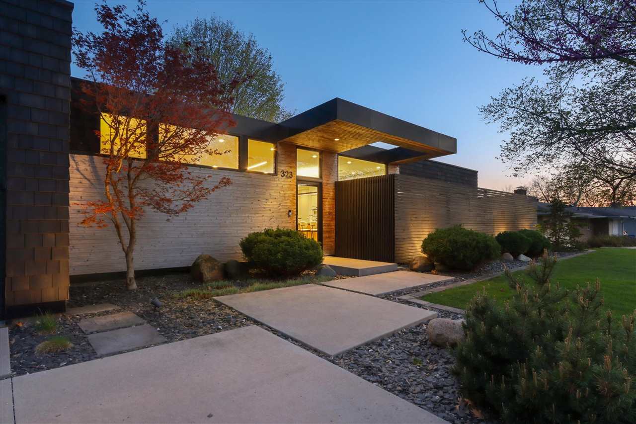 323 Koser Avenue Iowa City IA 52246