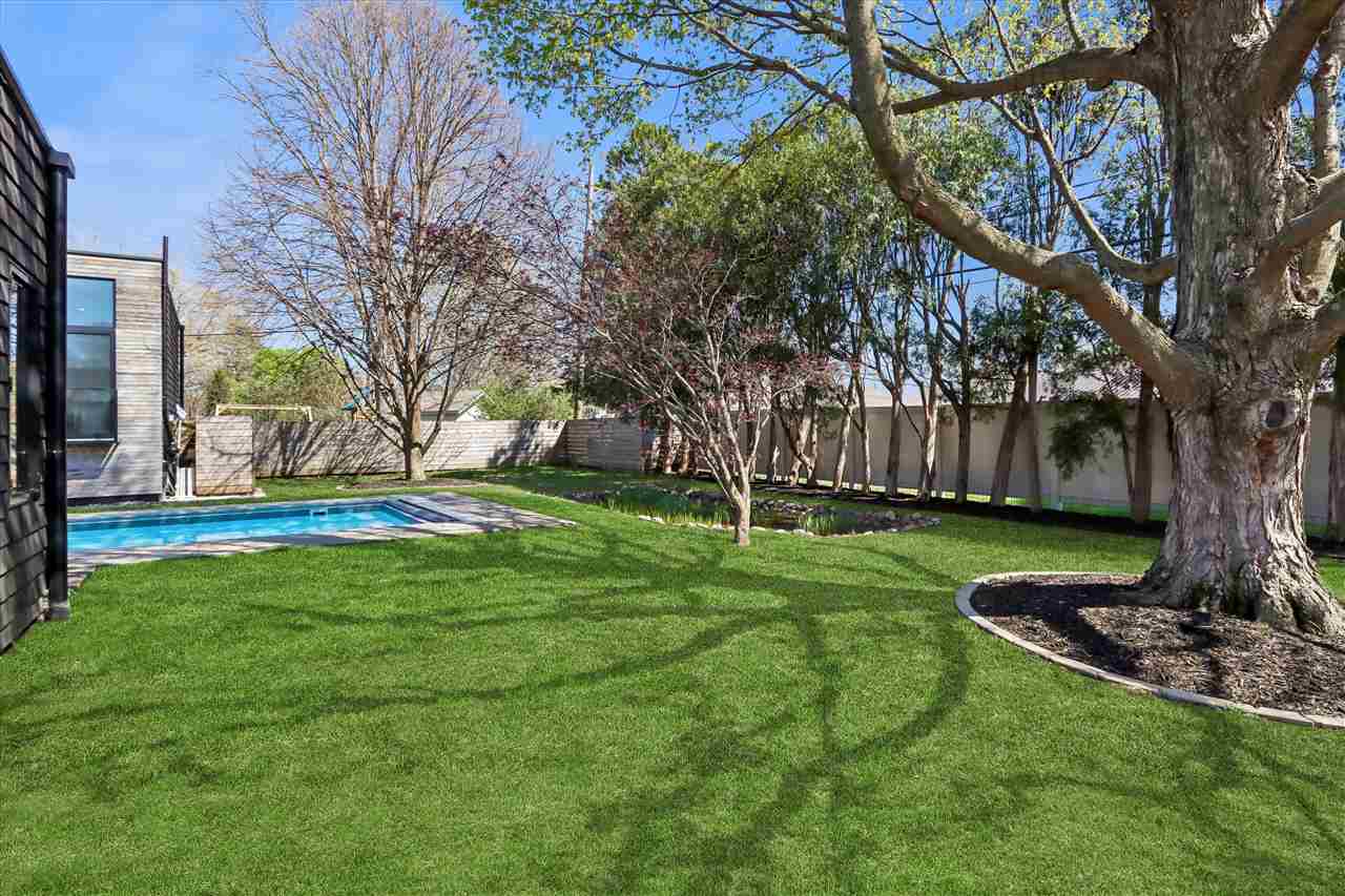 323 Koser Avenue Iowa City IA 52246