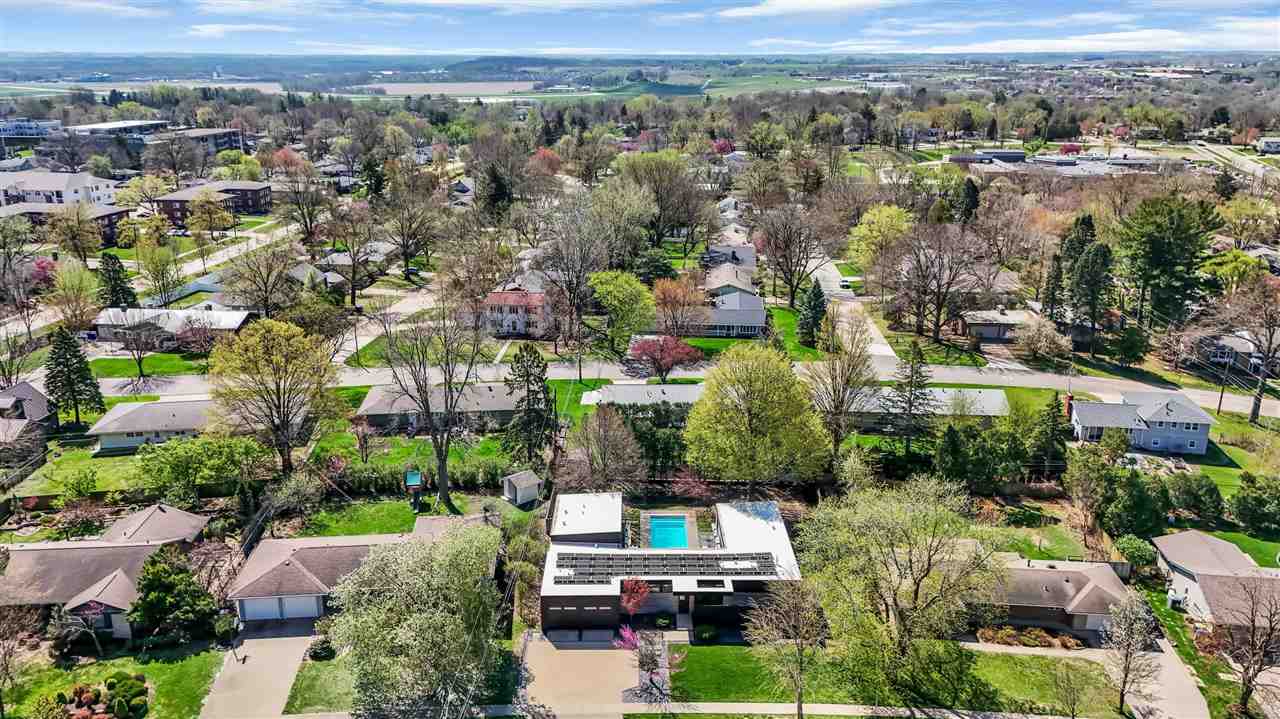 323 Koser Avenue Iowa City IA 52246