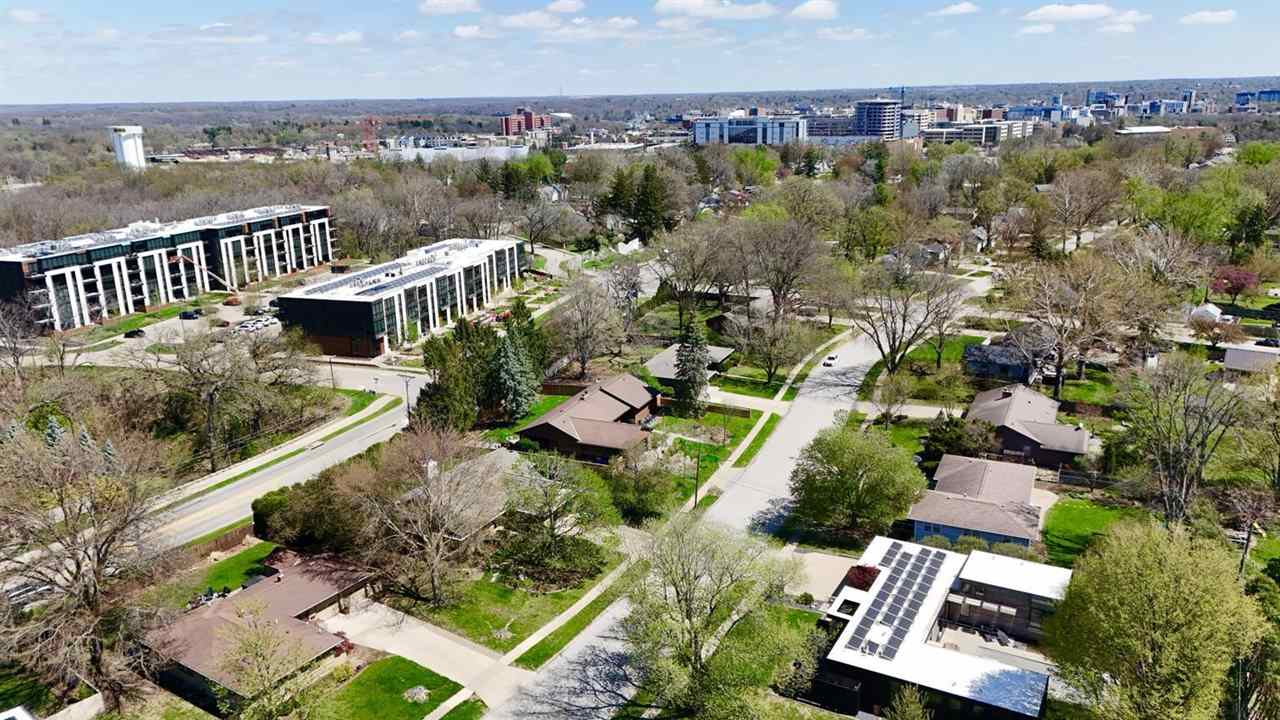 323 Koser Avenue Iowa City IA 52246