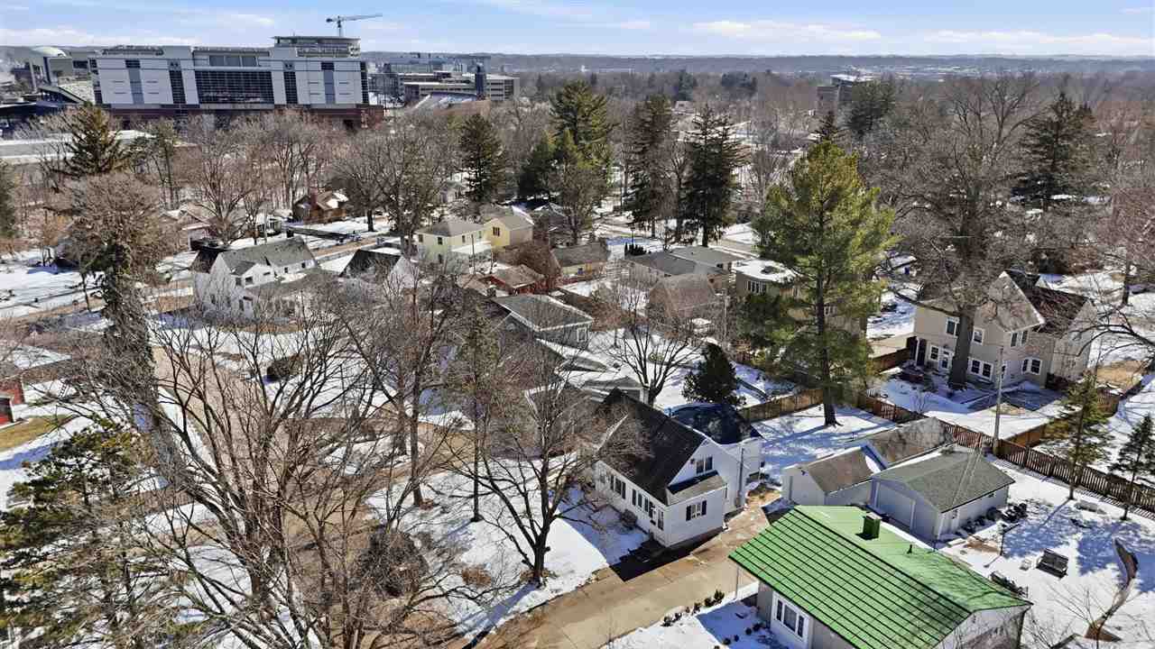 27 Prospect Place Iowa City IA 52246