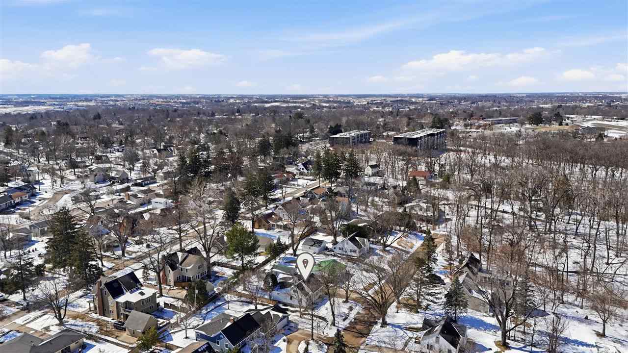 27 Prospect Place Iowa City IA 52246