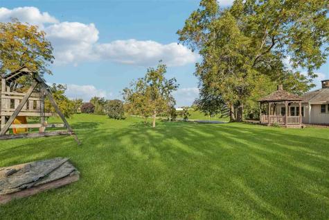230 N Navajo Lane North English IA 52316