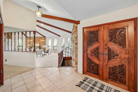 230 N Navajo Lane North English IA 52316