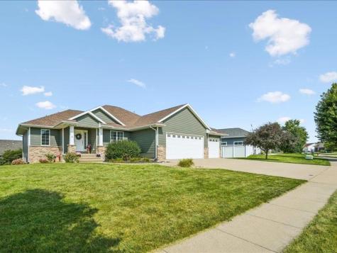 115 Ridge Drive Fairfax IA 52228