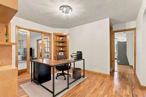 1982 Mill View Circle SW Kalona IA 52247