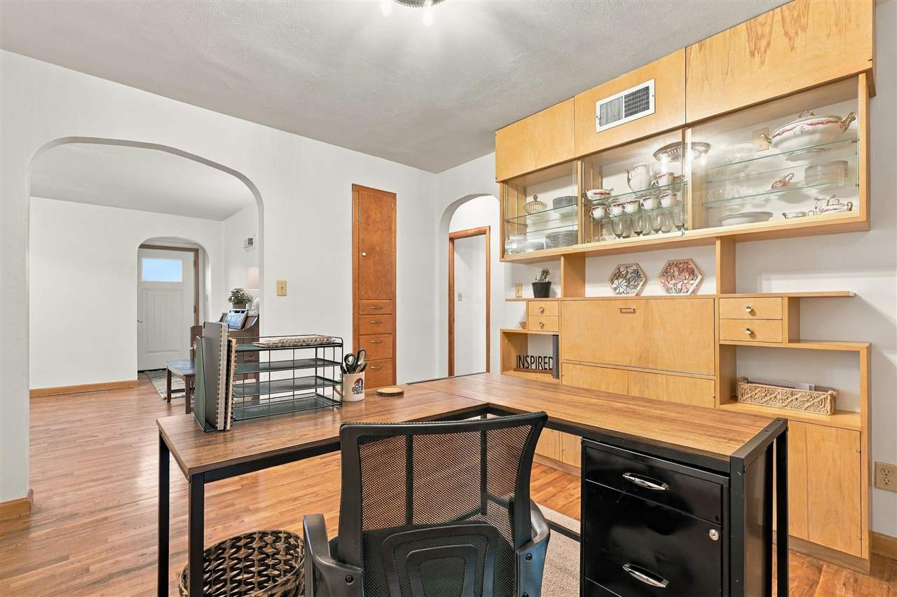 1982 Mill View Circle SW Kalona IA 52247
