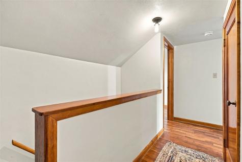 1982 Mill View Circle SW Kalona IA 52247