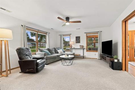 1982 Mill View Circle SW Kalona IA 52247