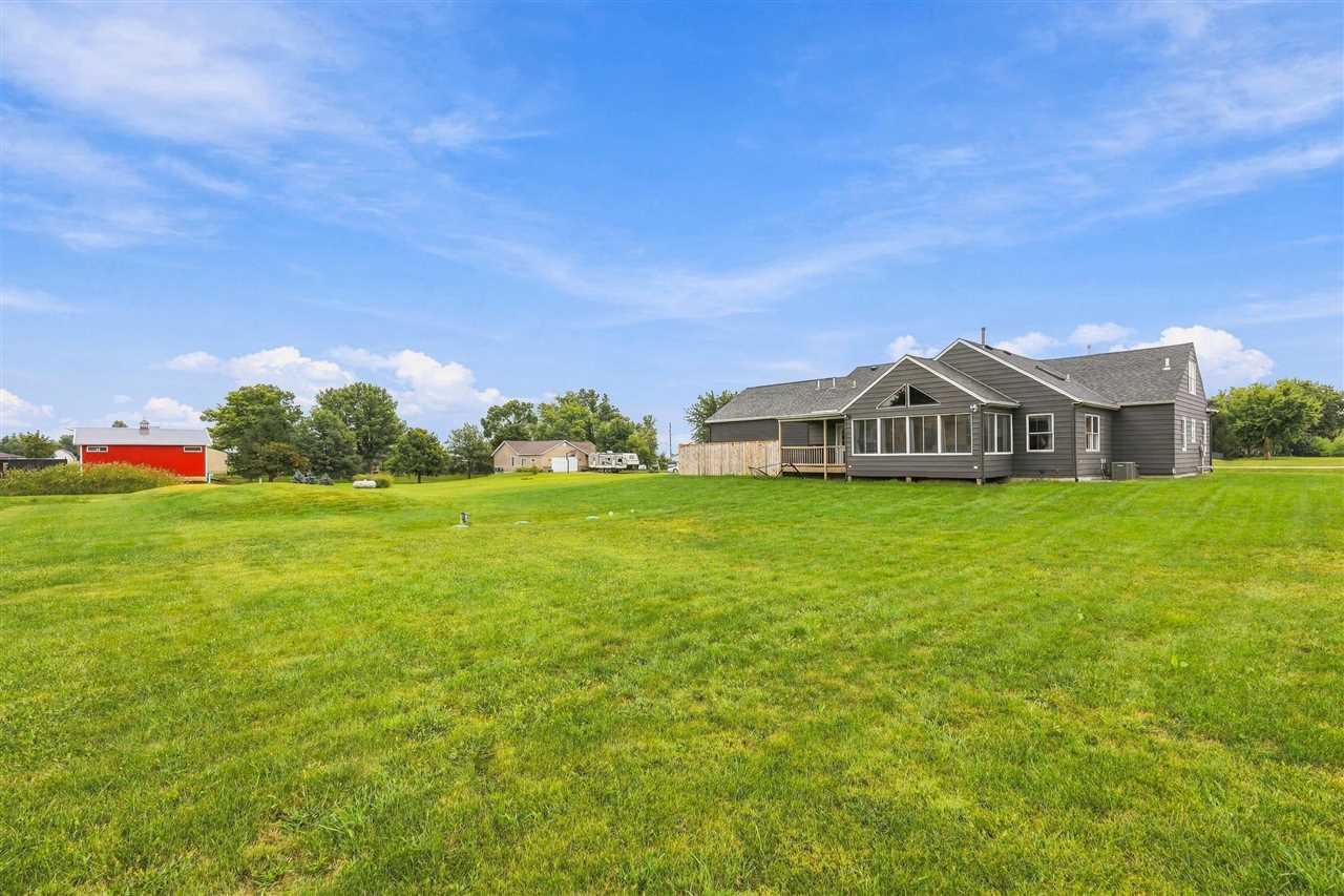 1982 Mill View Circle SW Kalona IA 52247