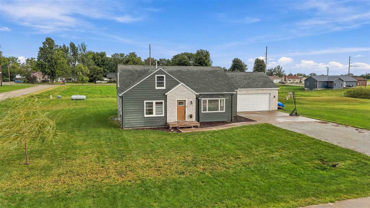 1982 Mill View Circle SW Kalona IA 52247