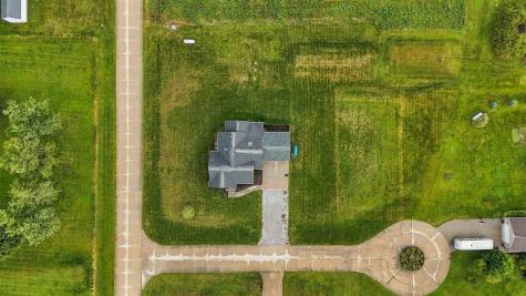 1982 Mill View Circle SW Kalona IA 52247
