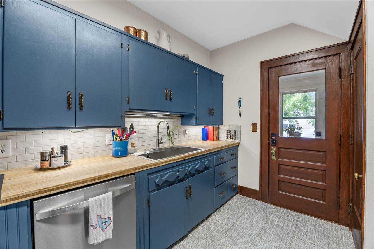815 E Bloomington Street Iowa City IA 52245