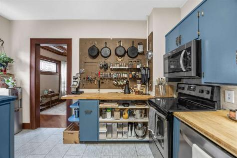 815 E Bloomington Street Iowa City IA 52245