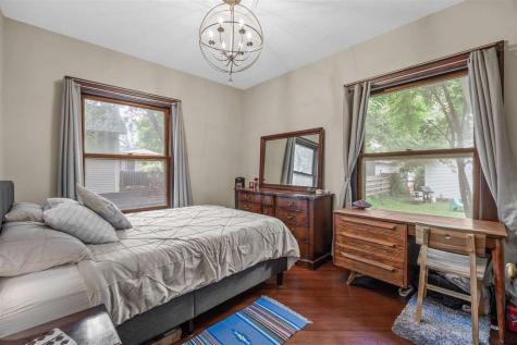 815 E Bloomington Street Iowa City IA 52245