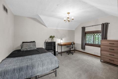 815 E Bloomington Street Iowa City IA 52245