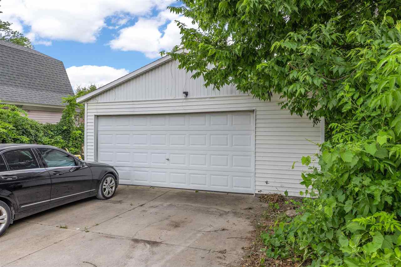 815 E Bloomington Street Iowa City IA 52245