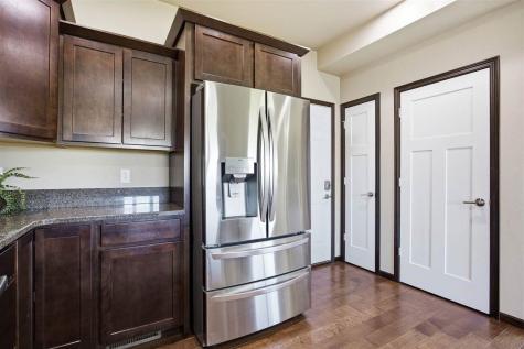 1132 Redbud Avenue Tiffin IA 52340
