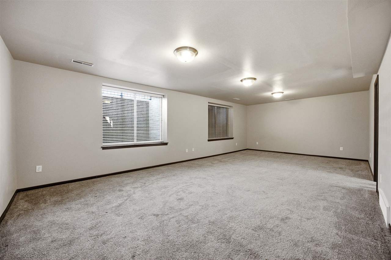 1132 Redbud Avenue Tiffin IA 52340