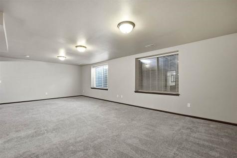 1132 Redbud Avenue Tiffin IA 52340