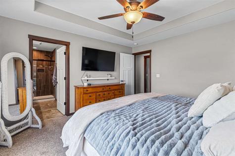 2793 Creekview Trail Palo IA 52324