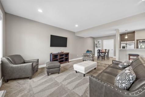 4134 Barbaro Avenue Iowa City IA 52240