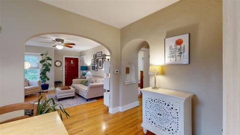 1123 Franklin Iowa City IA 52240