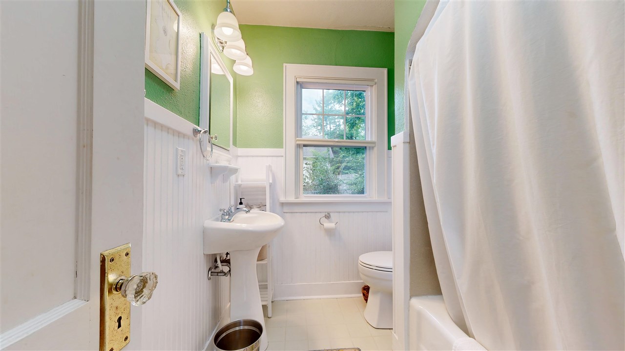 1123 Franklin Iowa City IA 52240