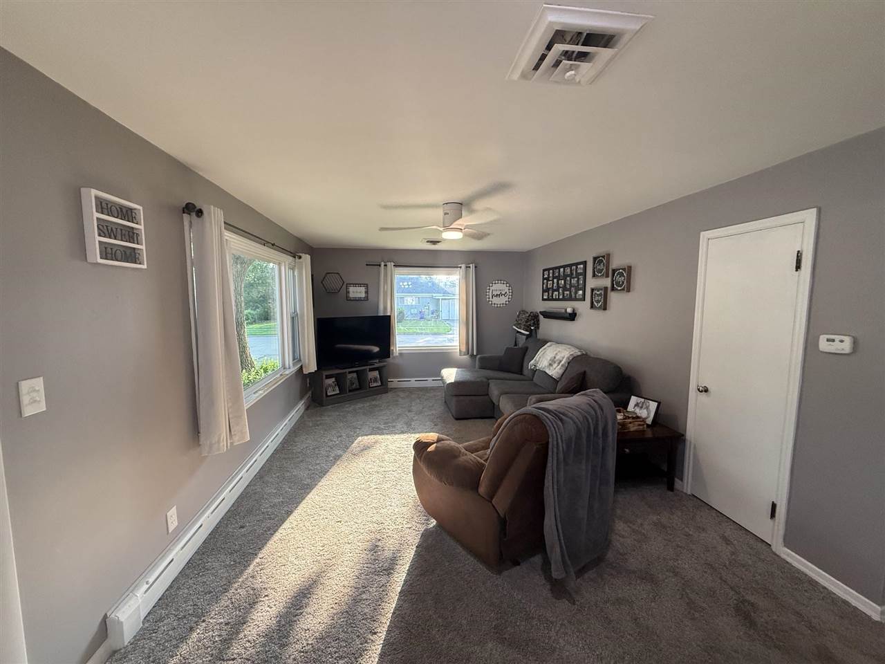 734 S 4th Avenue Washington IA 52353-9317