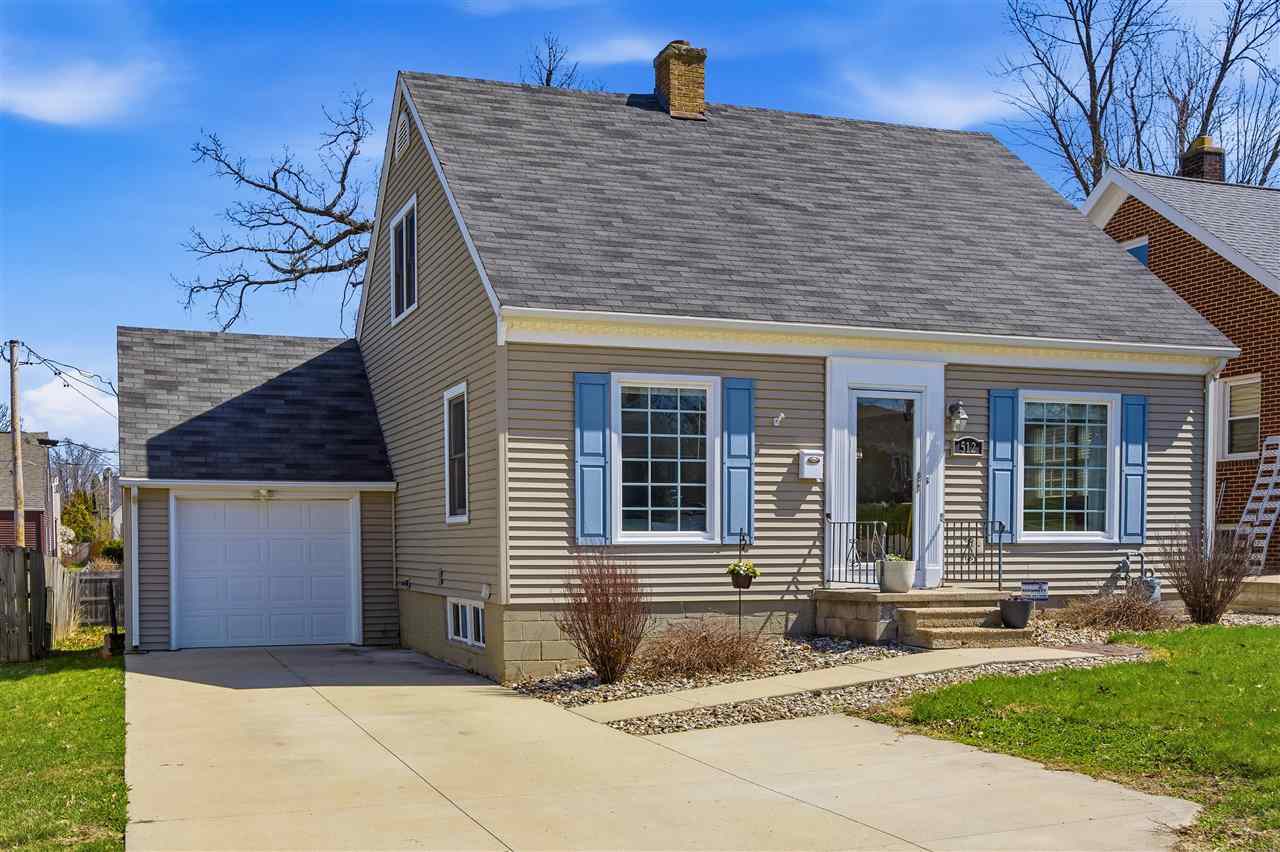 512 19th Street NE Cedar Rapids IA 52402