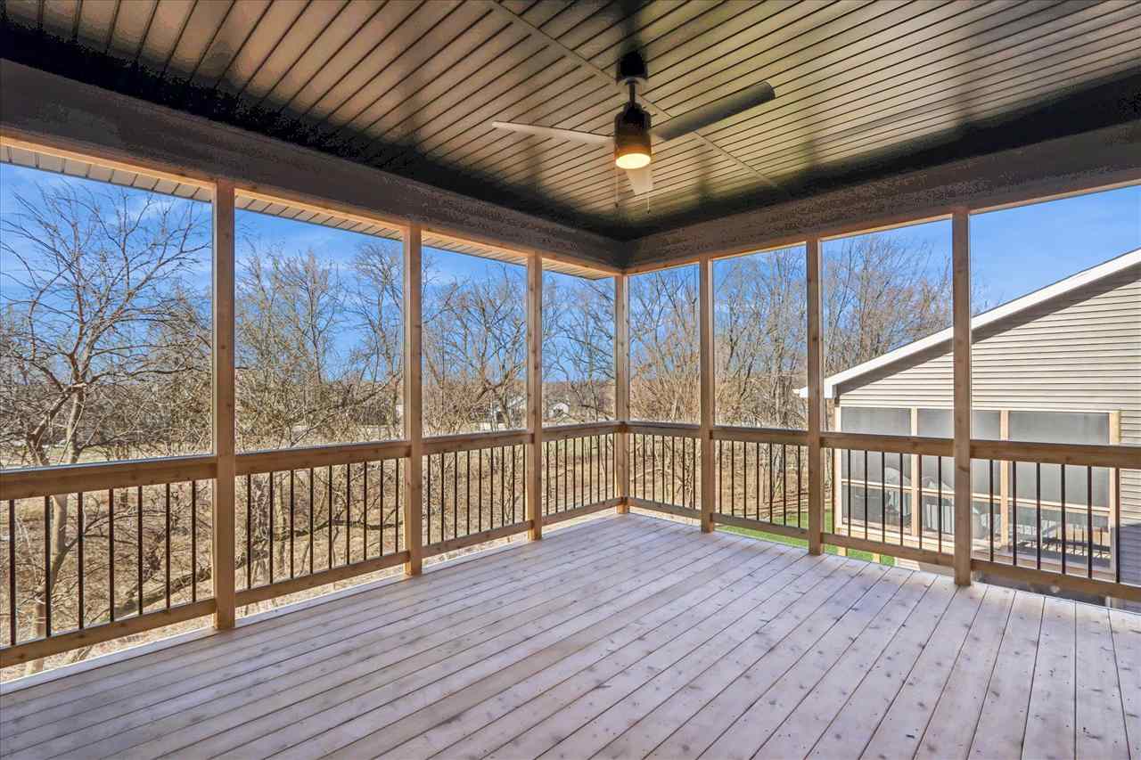 1100 Switchgrass Lane Ely IA 52227