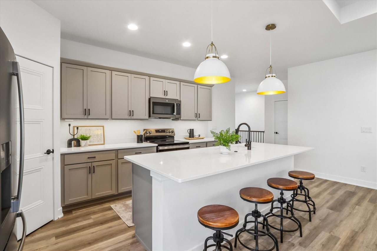 1100 Switchgrass Lane Ely IA 52227