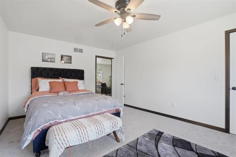 315 C Avenue Kalona IA 52247
